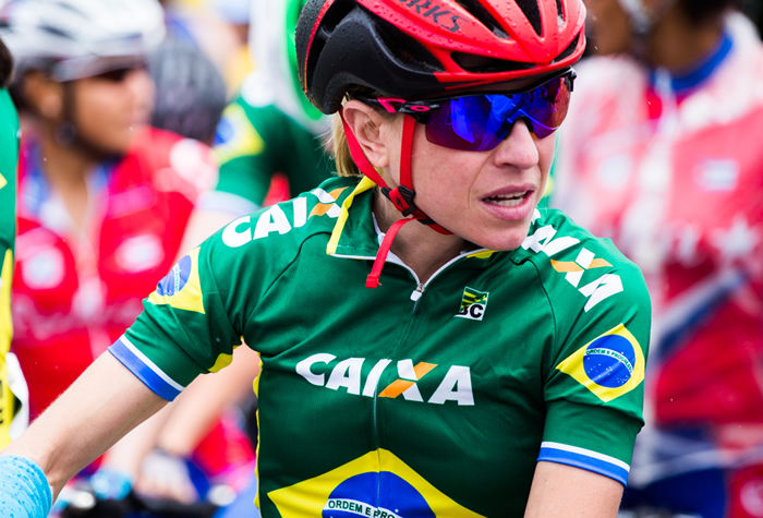 flavia oliveira ciclismo de estrada