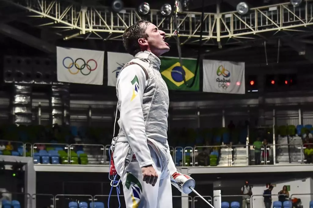 ilustração Challenge Internacional de Florete Masculino lista dos brasileiros classificados para os jogos olímpicos de tóquio-2020
