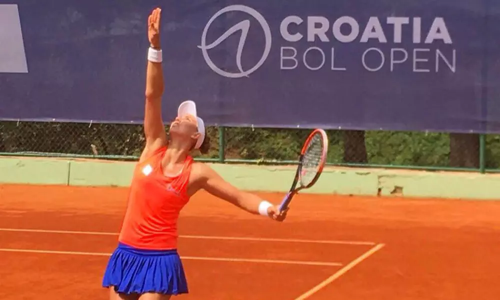 Bia Haddad cai para Sara Errani nas oitavas do WTA de Tianjin.