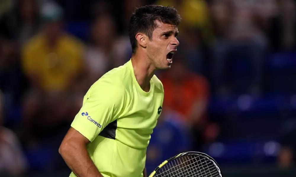"Deixei tudo em quadra", diz Rogerinho após derrota para Djoko