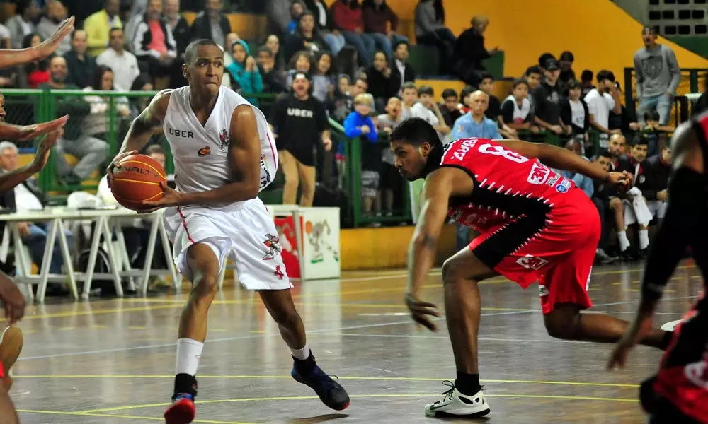 paulista de basquete