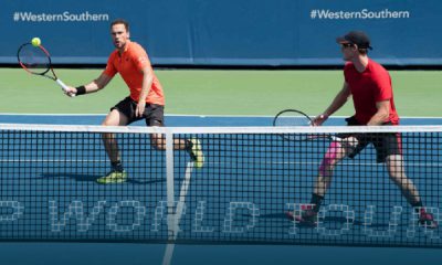 Brasileiros estreiam bem e se enfrentam nas quartas do ATP de Tóquio.