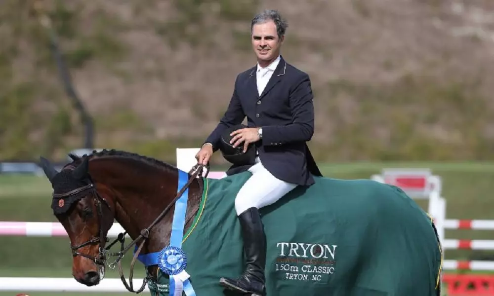 Rodrigo Pessoa vence a 1.50m em Internacional 5* em Tryon, EUA;