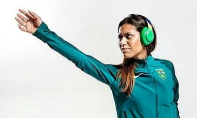 Taís Rochel é a nova técnica da seleção australiana de esgrima