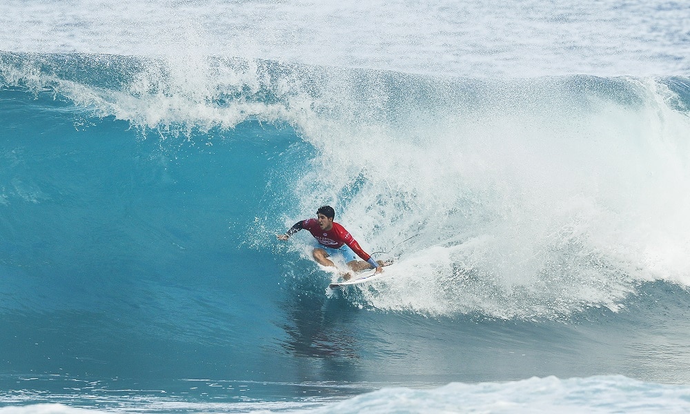 Gabriel Medina perde para Pupo na abertura do Pipe Master