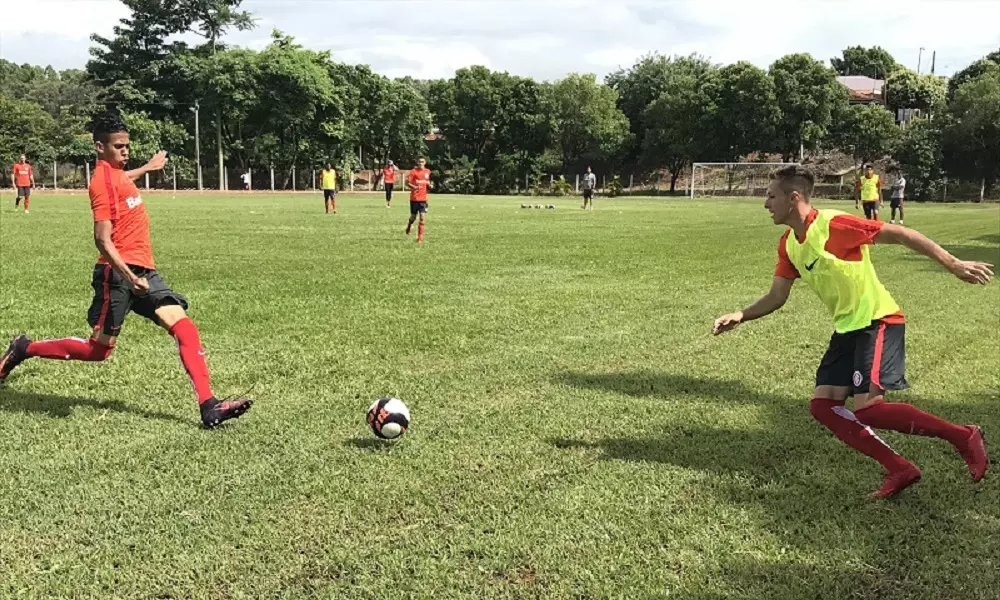 Internacional vence Capital e garante classificação na Copinha