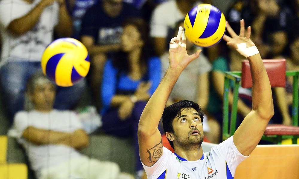 Jogo do Vôlei Renata na Copa Brasil será especial para Vissotto