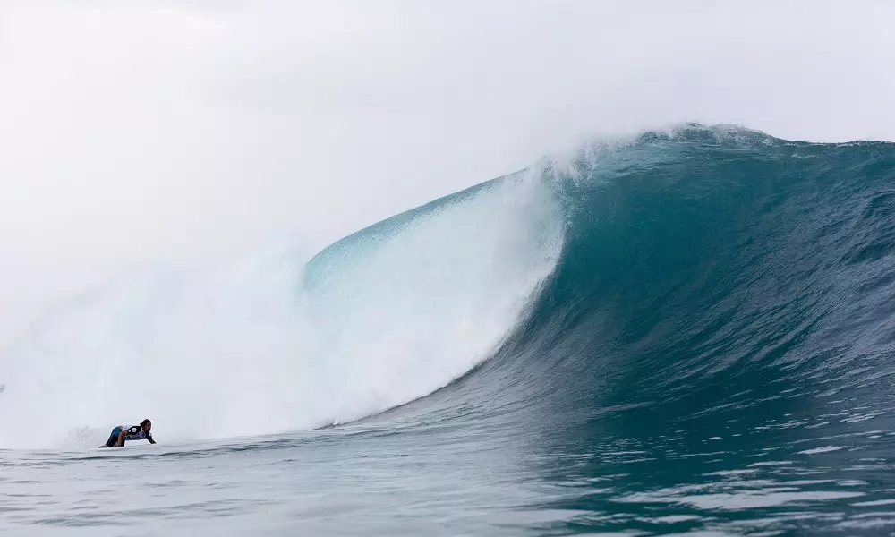 Ian Gouveia, Robson Santos e Weslley Dantas seguem no Pipe Pro