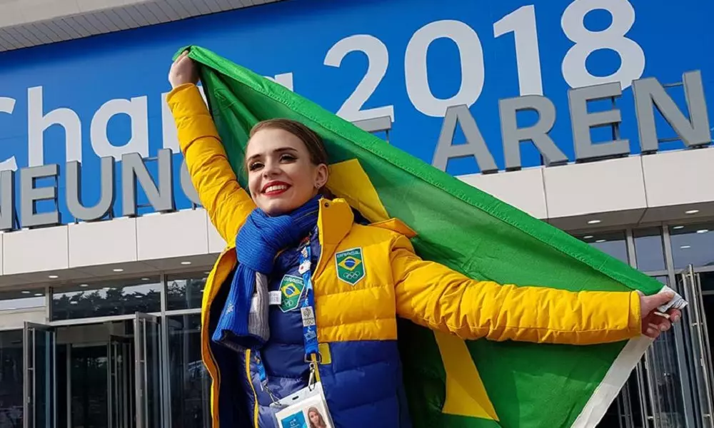 Isadora Williams colocou o Brasil na elite da patinação artística