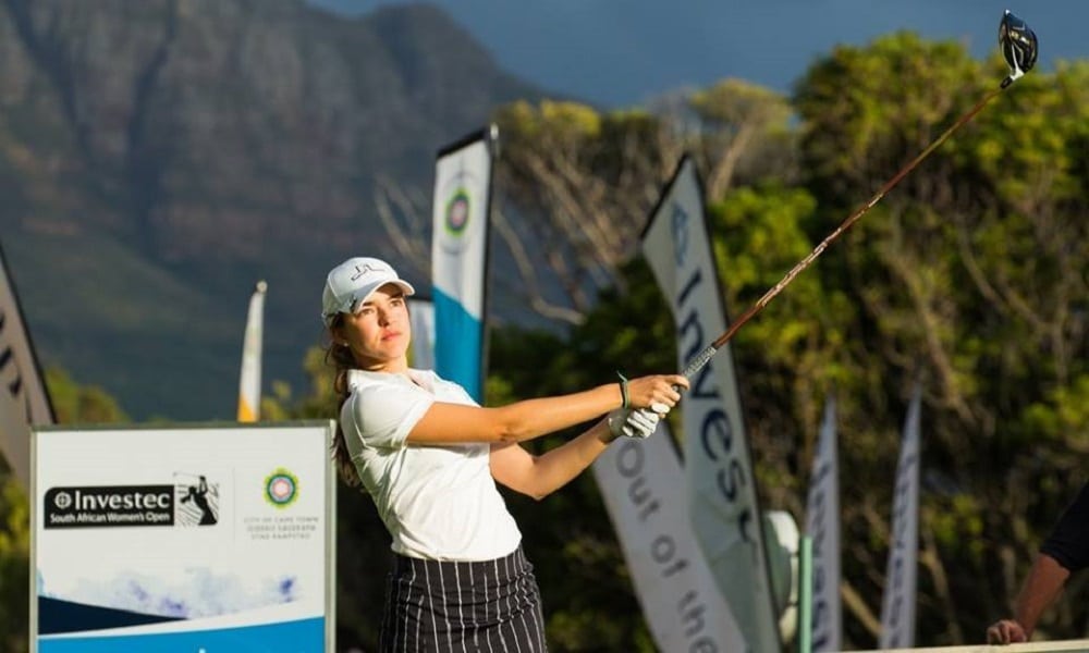 Luiza Altmann avança para a final na África do Sul