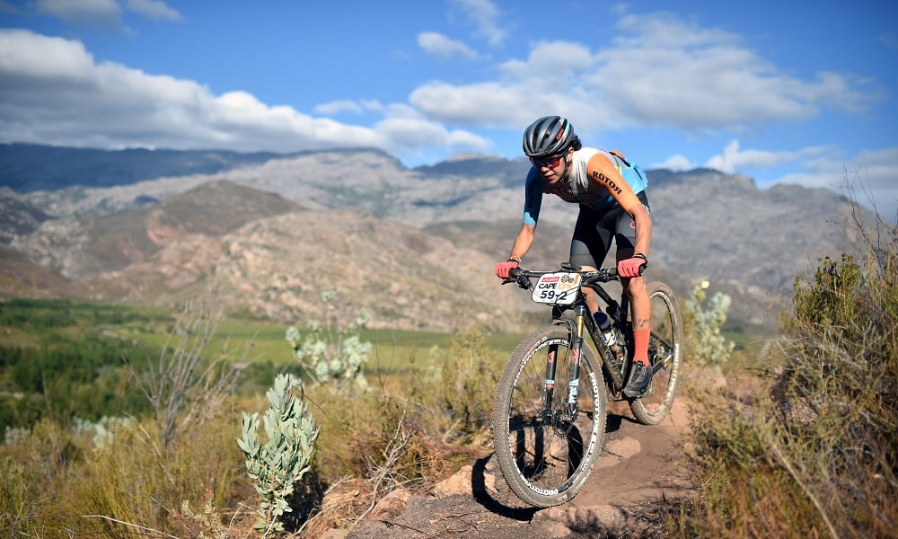 Raiza Goulão e Margot Moschetti terminam em 6º na Cape Epic