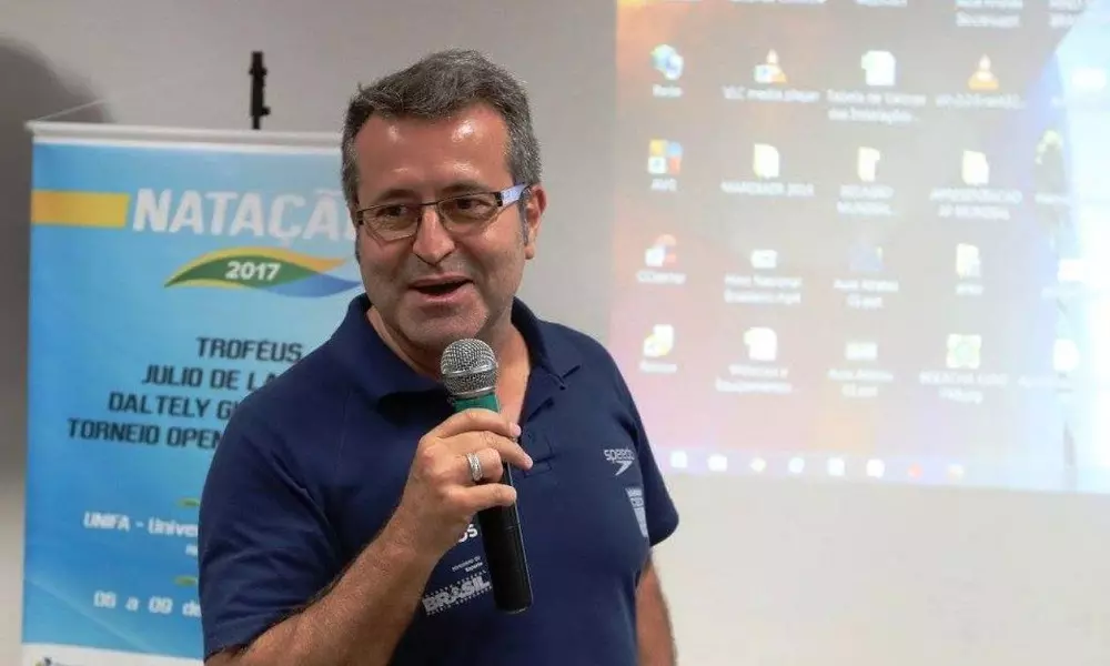 FINA aprova realização de clínicas com Ricardo Prado
