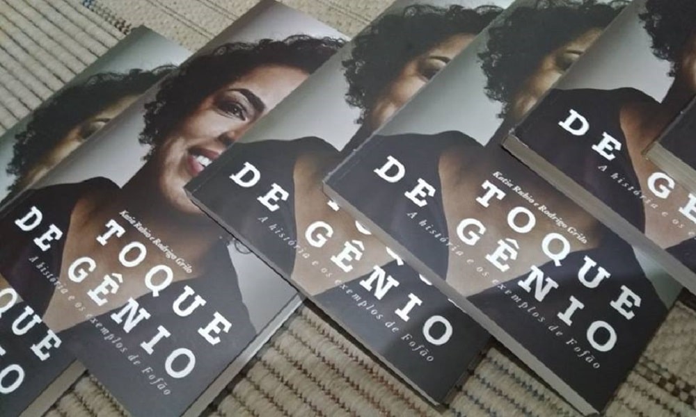 Fofão lança biografia: "Consegui ser uma referência boa"
