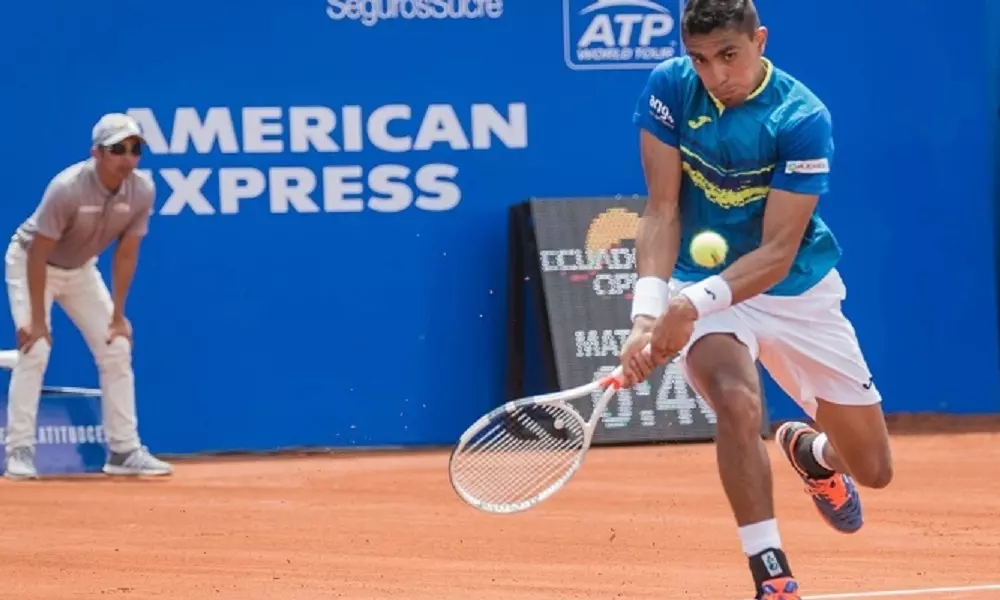 Thiago Monteiro vence em estreia na Cidade do México