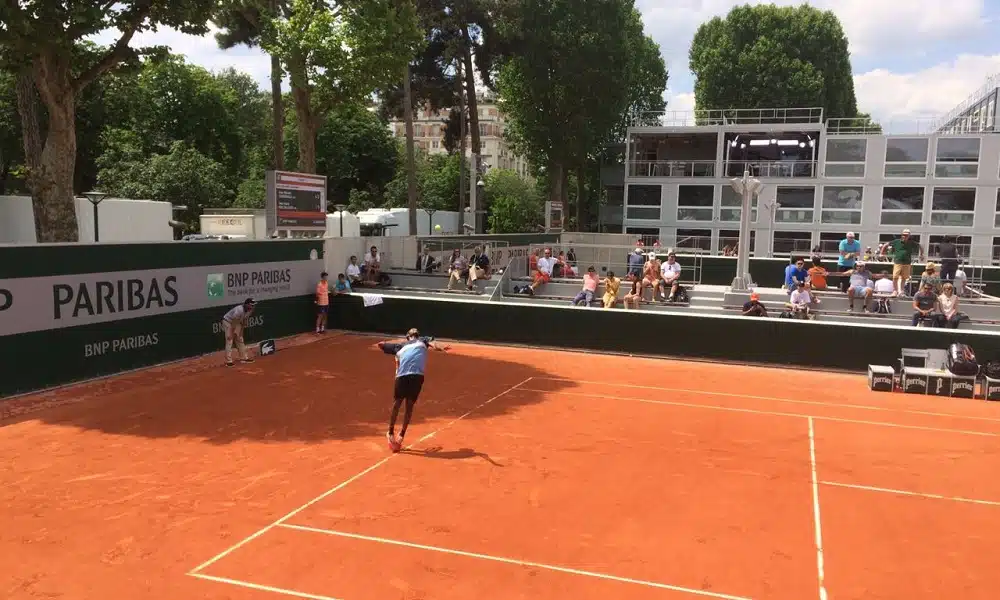 João Lucas e Mateus vencem na estreia em Roland Garros