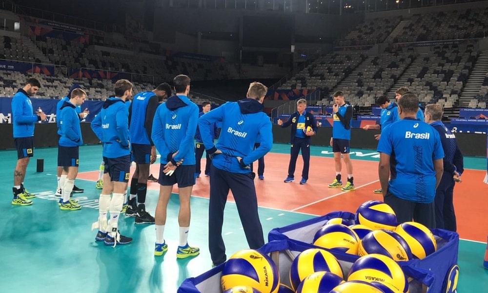 Seleção brasileira realiza primeiros treinos na Austrália