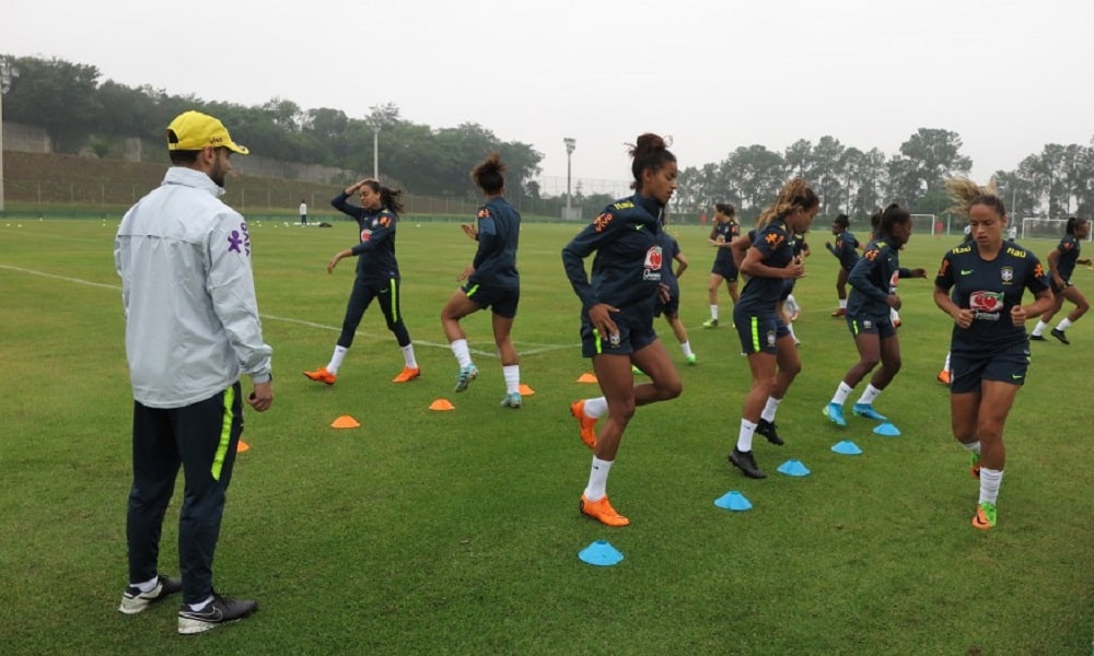 Em preparação para Torneio das Nações, Seleção treina em Itu