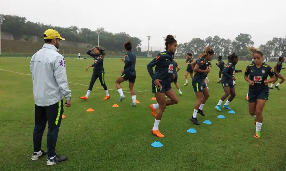 Em preparação para Torneio das Nações, Seleção treina em Itu