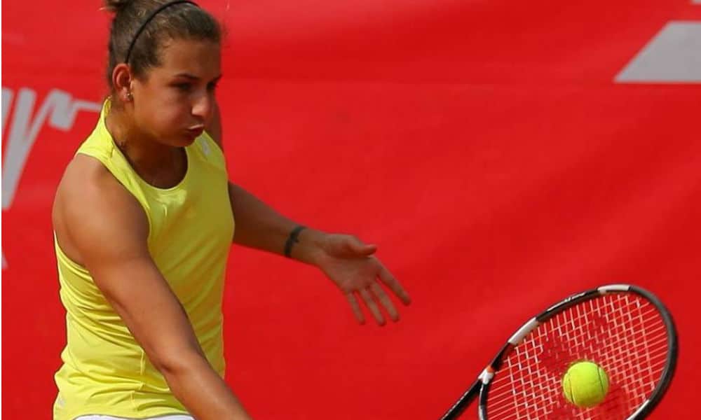 Eduarda Piai sofre derrota na semifinal do ITF de Nis