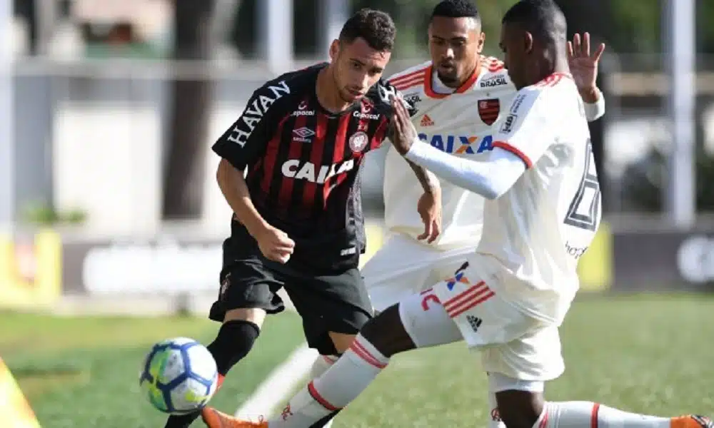 Fla, Grêmio e Chape vencem na estreia do Brasileiro Sub-20