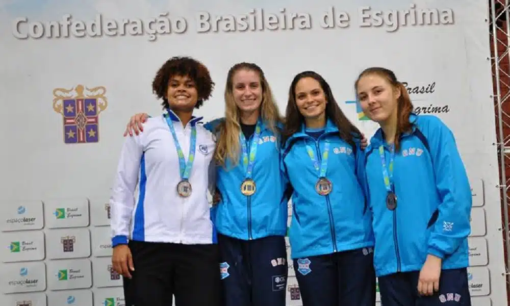 Alexandre Camargo e Mariana Pistoia conquistam ouro em BH