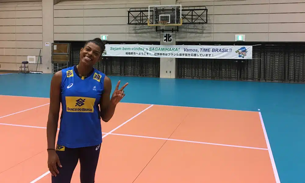 Fernanda Garay mostra confiança para estreia no Mundial
