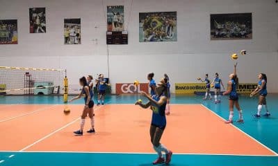 A cerca de um mês do Sul-Americano, Brasil intensifica treinos