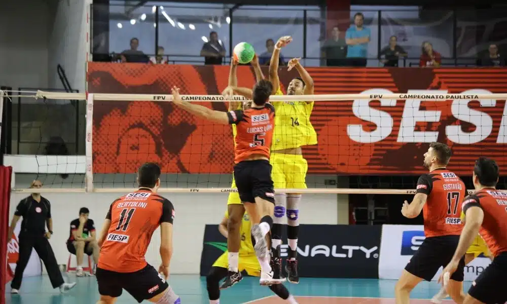 Paulista masculino de vôlei tem semifinais definidas
