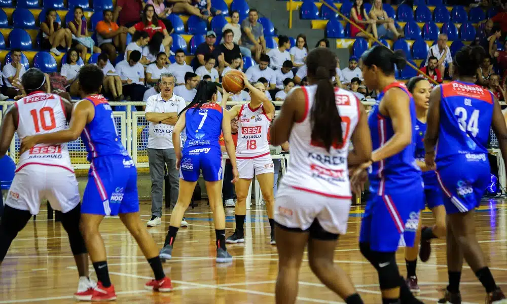 SESI e Vera Cruz disputam uma vaga na final do Paulista