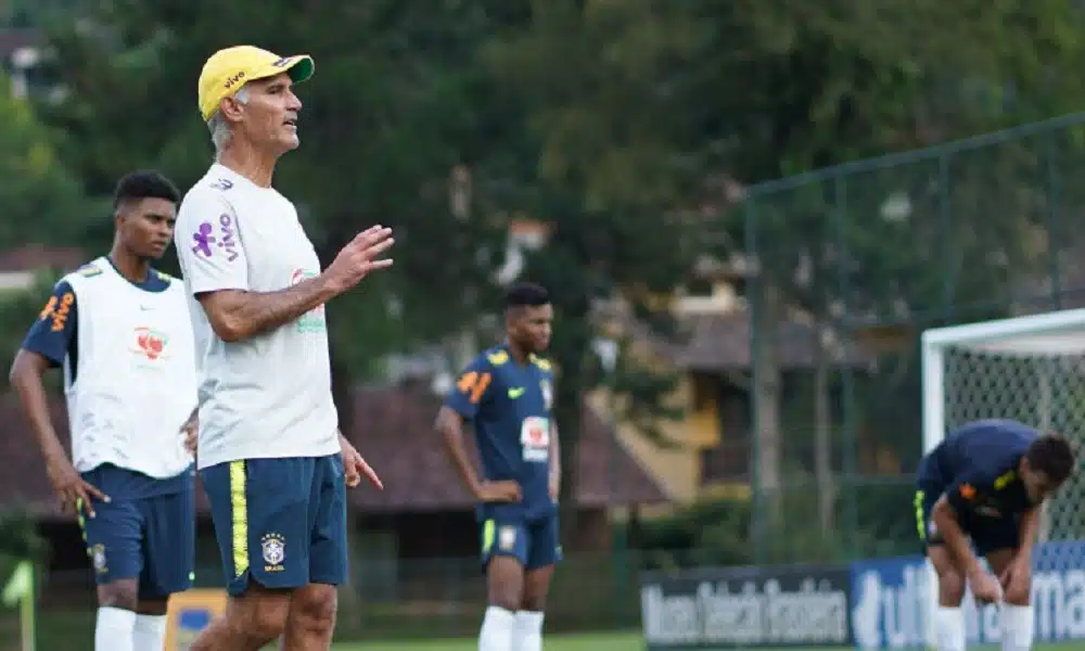 Seleção Sub-20 realiza primeiro treino na Granja Comary
