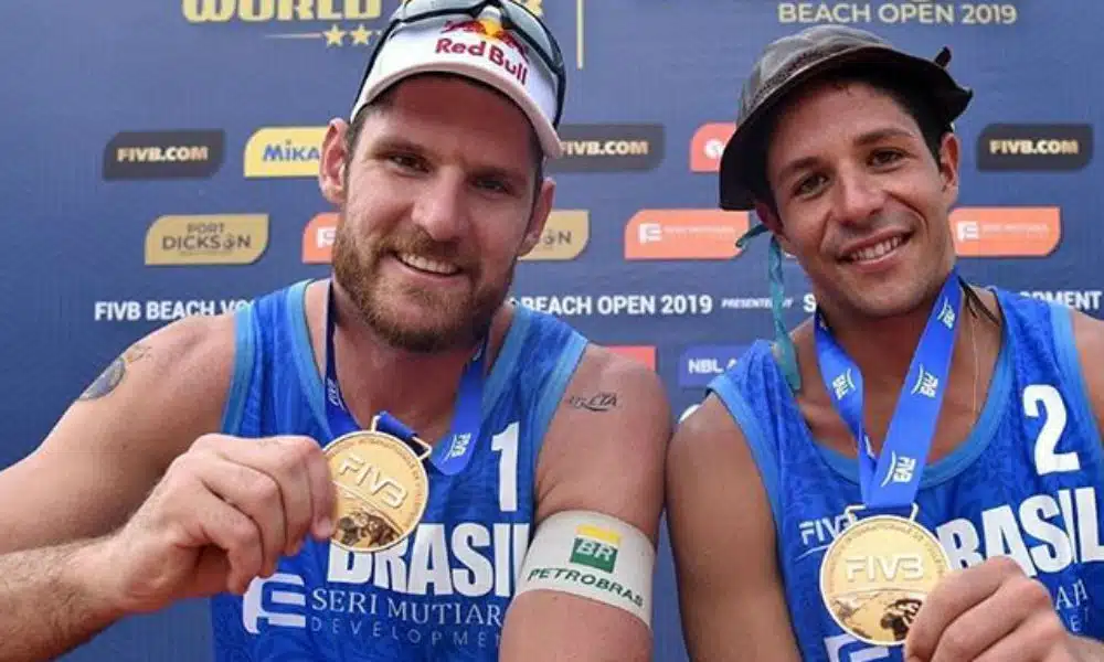Alison e Álvaro Filho, do vôlei de praia
