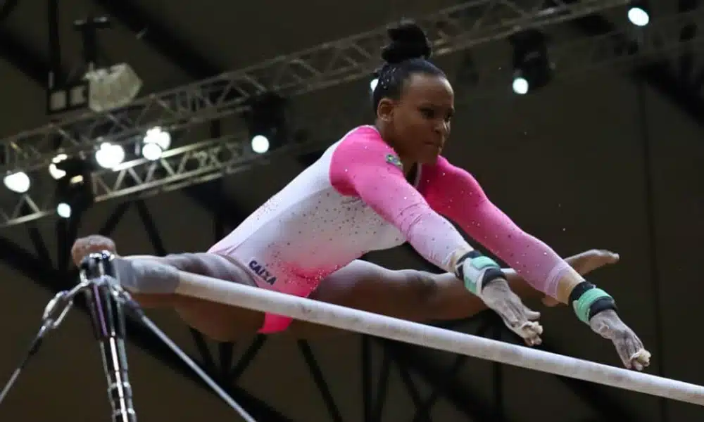 Rebeca-Andrade copa do mundo ginástica baku barras assiméticas