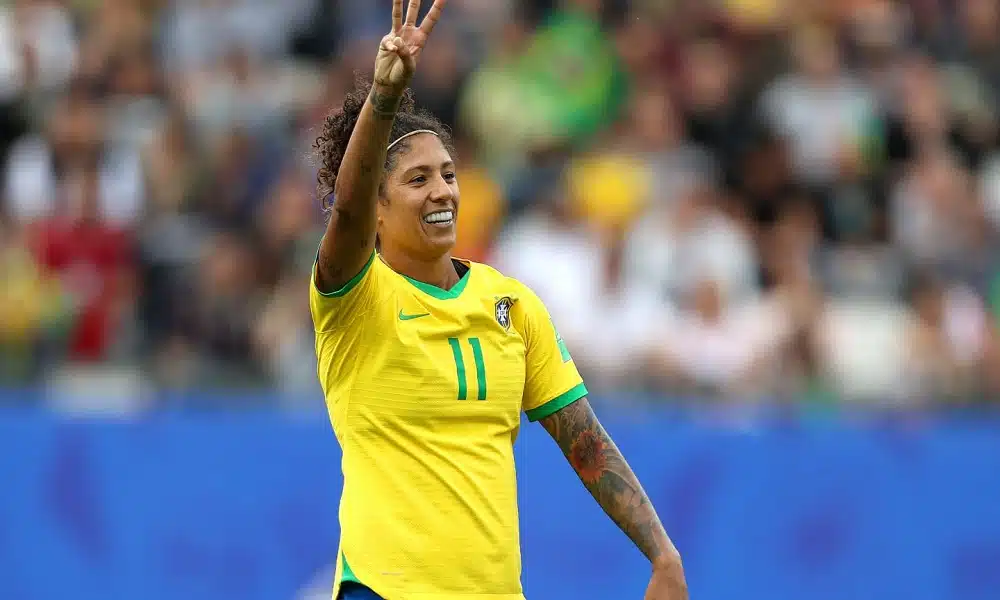 Mesmo experiente, Cristiane não se sente garantida em Tóquio Covid-19