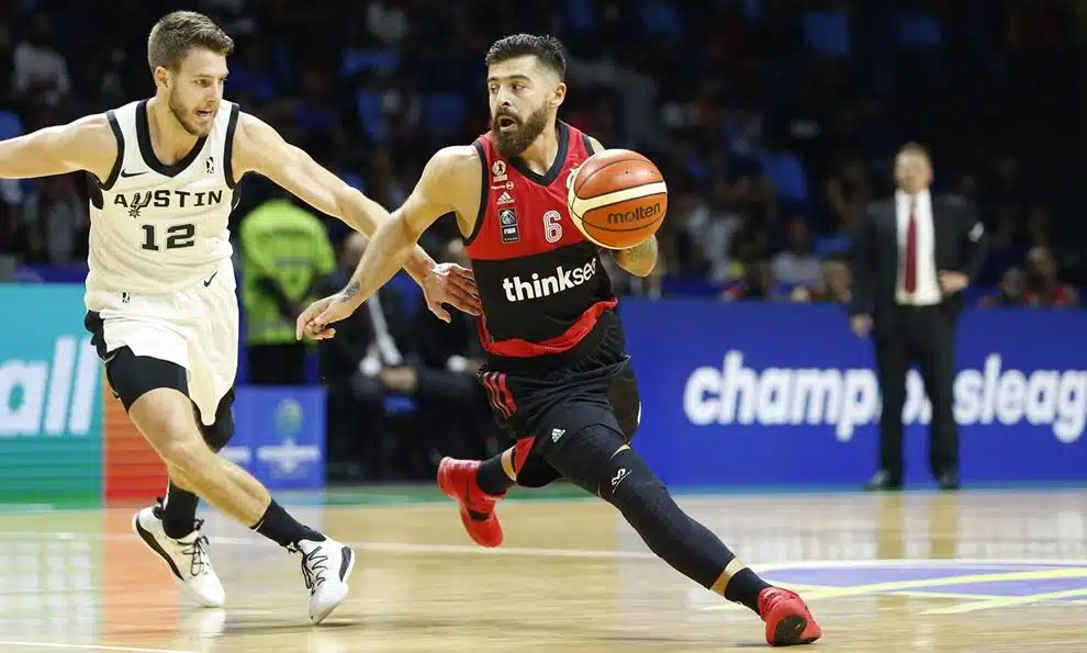 balbi- nbb flamengo-austin-spurs-copa-intercontinental-2019
