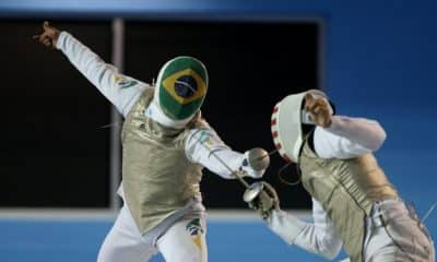 Florete por equipes feminino