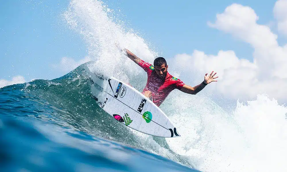 Felipe Toledo wsl surfe Bali Pipeline WSL surfe