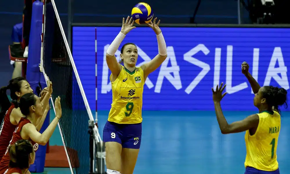 Roberta Ratzke - seleção brasileira de vôlei feminino - Jogos Olímpicos de Tóquio 2020 - levantadora