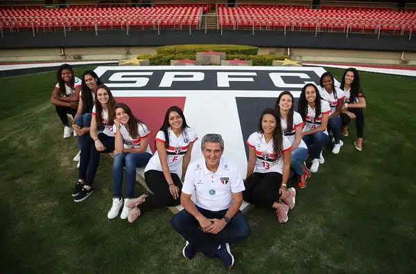 Zé Roberto Guimarães, no São Paulo Barueri