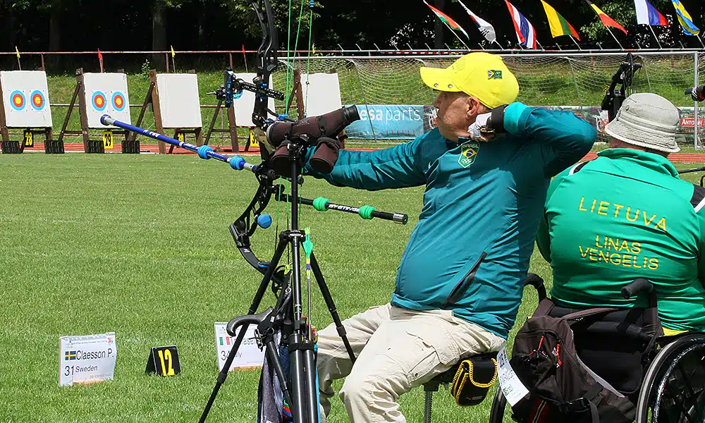 Eugênio Franco no Tiro com Arco composto paralímpico