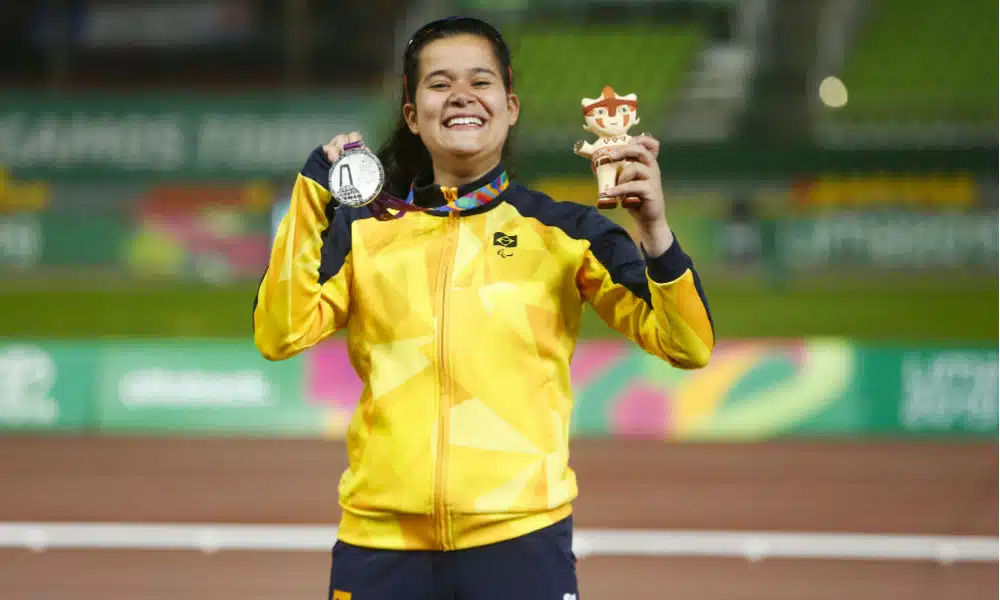 Verônica Hipólito grupo de transição do Esporte