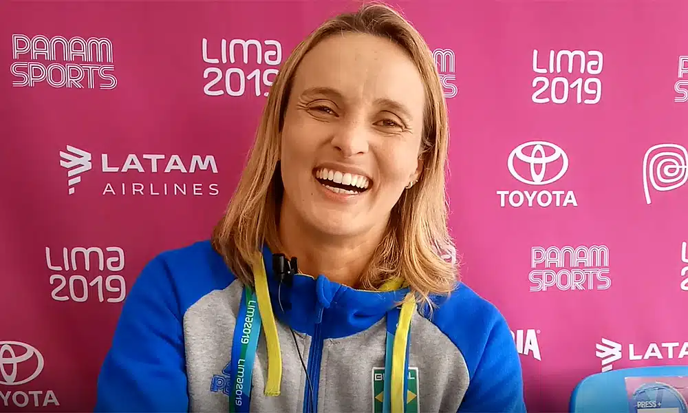 Lena Ribeiro. do surfe SUP Race, no Pan-Americano de Lima