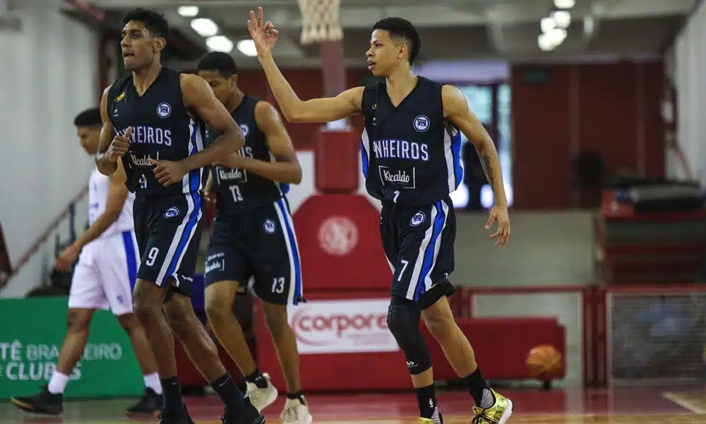 Pinheiros na Liga de Desenvolvimento de Basquete