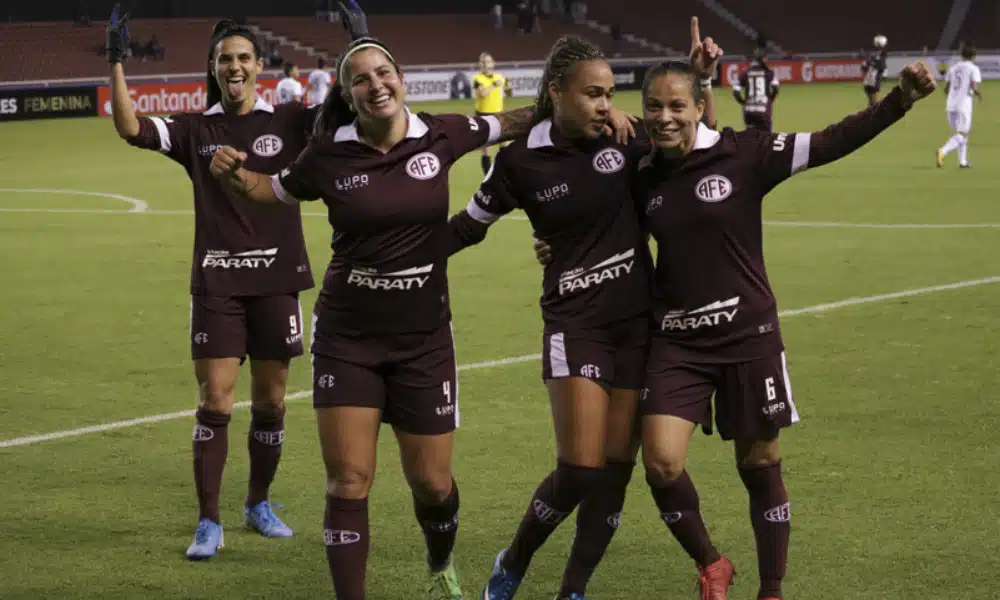 Acompanhe ao vivo: Ferroviária x Deportivo Cuenca - Libertadores