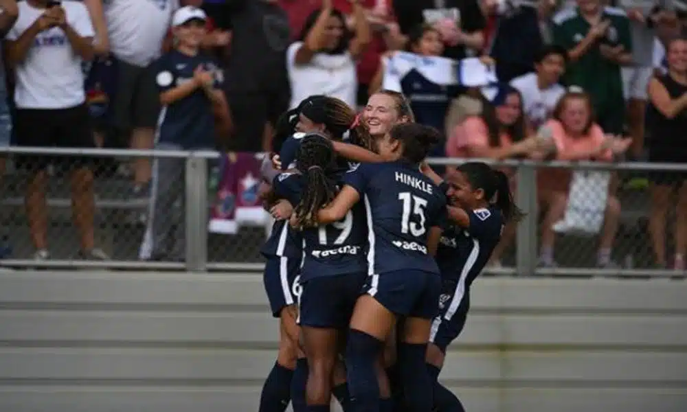 Debinha - North Carolina Courage