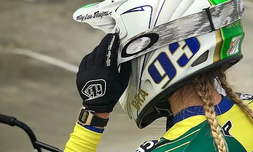 Priscilla Stevaux no evento teste de BMX