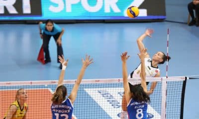 Gabi, do Vakifbank, de vôlei feminino