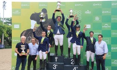 José Roberto Reynoso campeão brasileiro de saltos na Senior Top