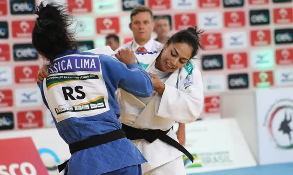Mariana Silva contra Ryanne Lima no Brasileiro de judô
