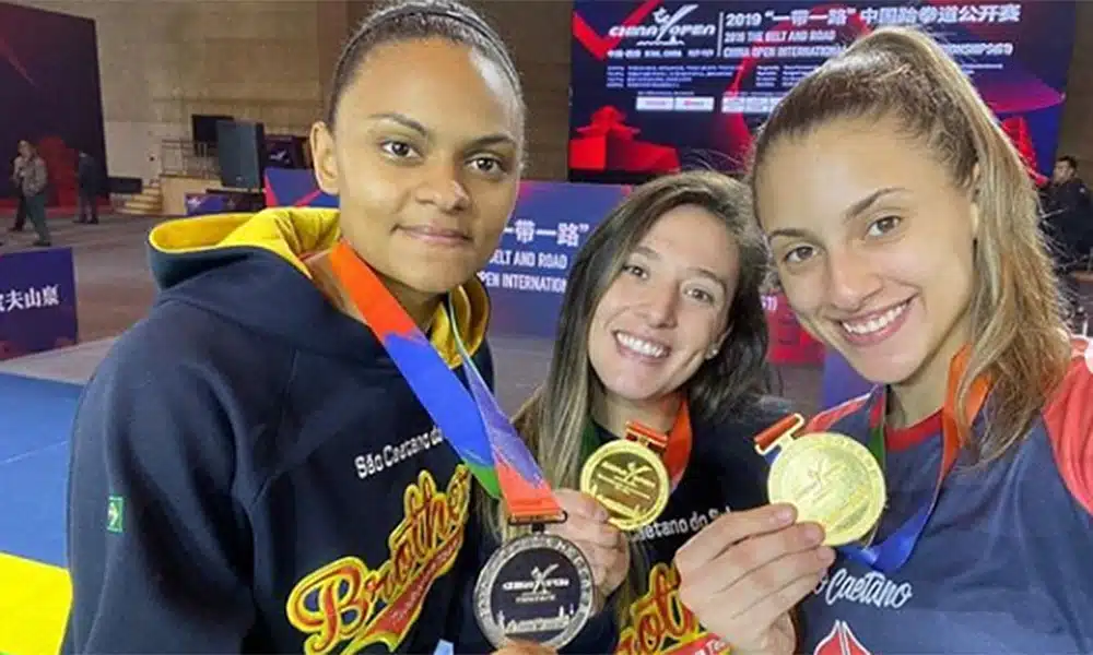 Rafaela Araújo, Raiany Fidelis e Milena Titoneli vão ao pódio no China Open de tawkeondo