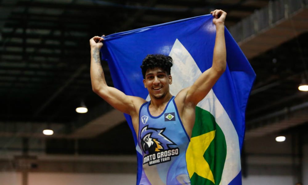 Guilherme Porto se despede dos Jogos Escolares com duas douradas